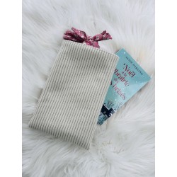 Pochette à livre de poche Eva velours beige - fleurs roses