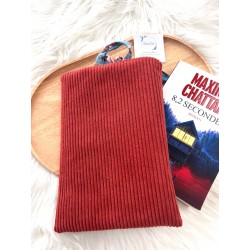 Pochette à livre broché Eva velours rouille- fleurs bleues